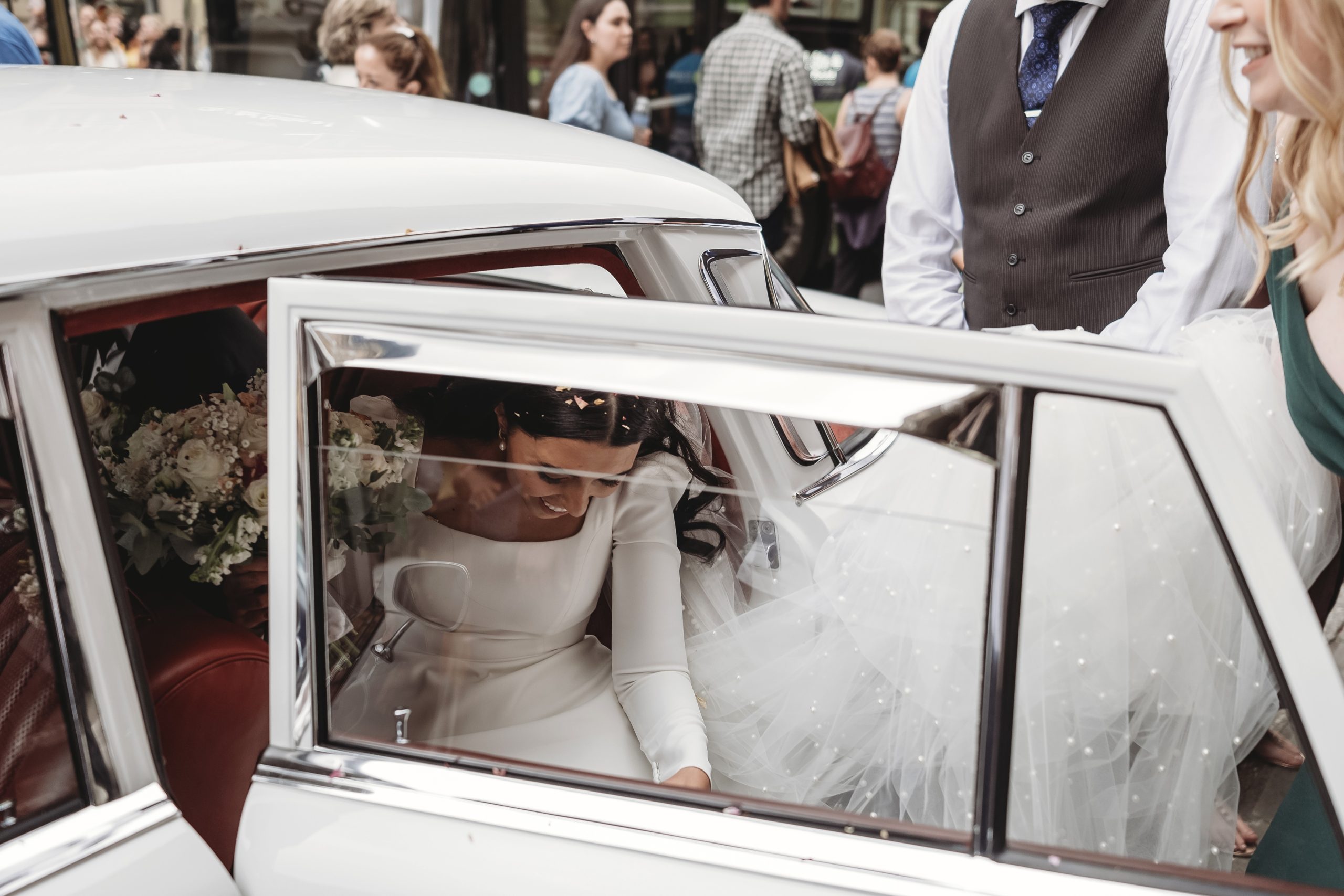 Risks of budget wedding photography